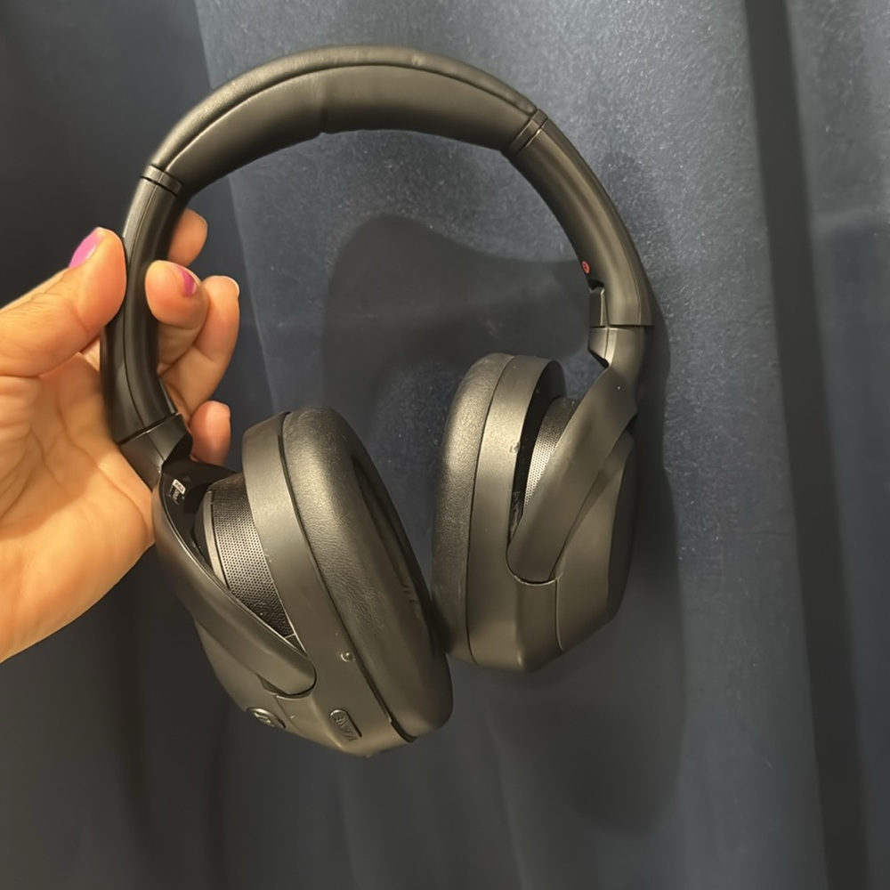 🖤Sony ULT WEAR Noise Canceling Wireless Headphones ONLY - Picture 10 of 17